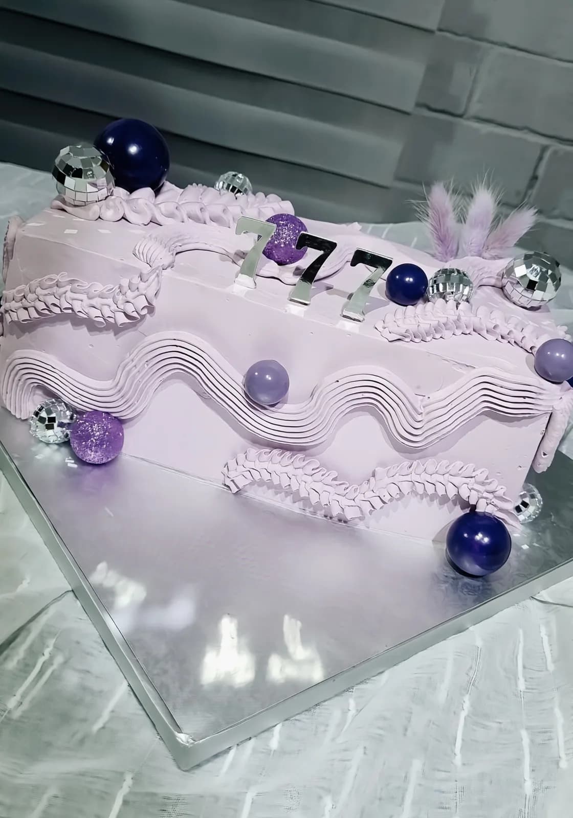 Torta rectangular en tendencia  — torta personalizada